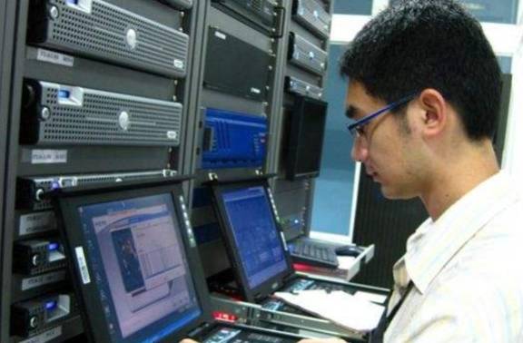 互聯網時代的金飯碗專業 軟件工程僅排第5，第1計算機軟硬件批發為何是王道？